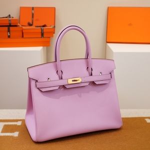 Meet your Posher, Leon